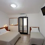 Club Solemare Апарт-отель Вьесте